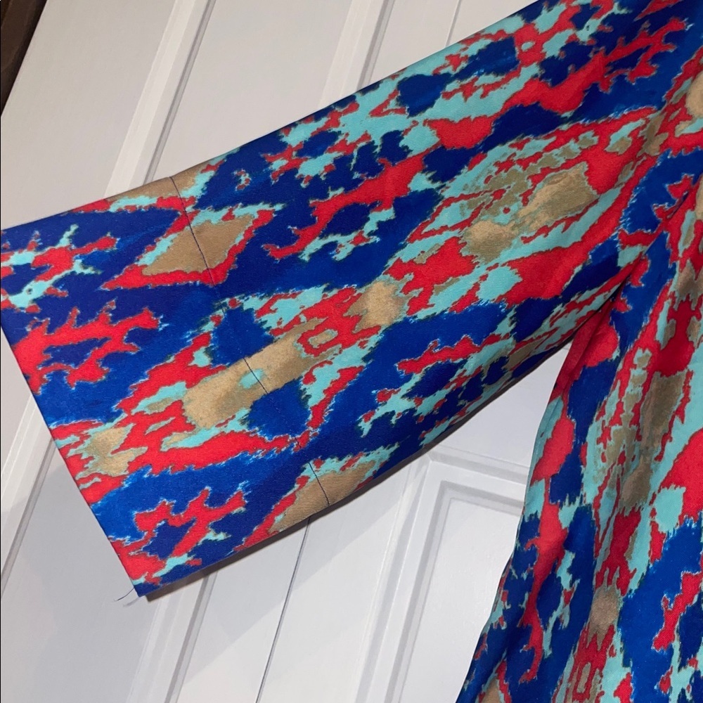 Jones New York Red and Blue Patterned Top - Large - Picture 6 of 8